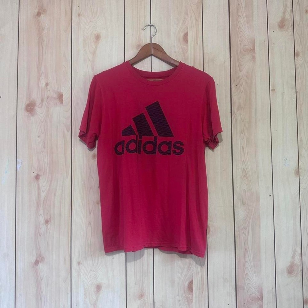 Adidas The Go-to Tee Size Medium Red Tshirt Logo